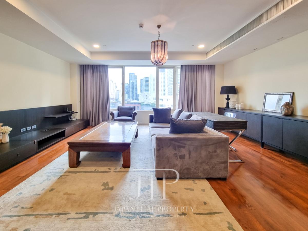 *Hampton Thonglor 10* *Pet-friendly* 3 Bed with Big Balcony and Maid\