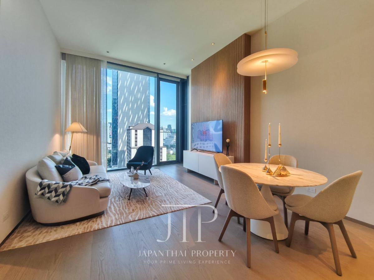 *Scope Langsuan*  Super luxury 84sq.m 1 bedroom Condo For Rent in Langsuan area.