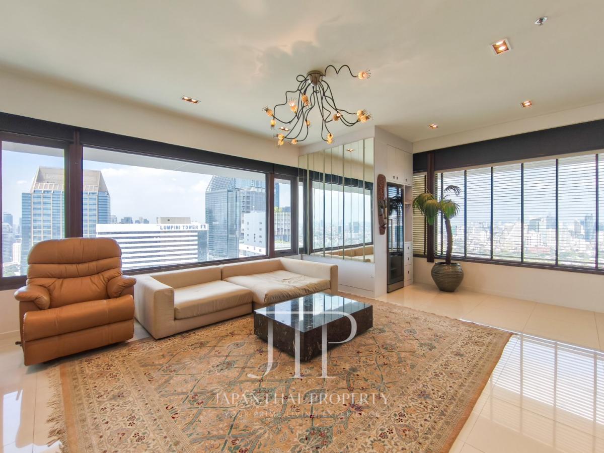 *Amanta Lumpini*  Park view 138sq.m 2+1bed high floor unit for rent nearby Lumpini park.  