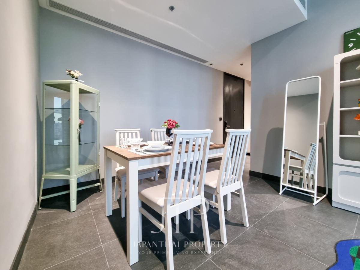*Tait Sathorn 12* *PET-FRIENDLY* Luxury Pet-friendly 2 Bedrooms for rent, located on Sathorn Soi 12 in the heart of the CBD.