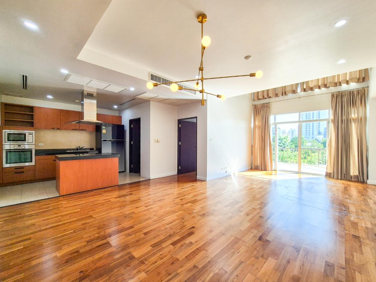 The Cadogan Private Residence*  Large terrace duplex 200sq.m 3bed unit in Phrom Phong.