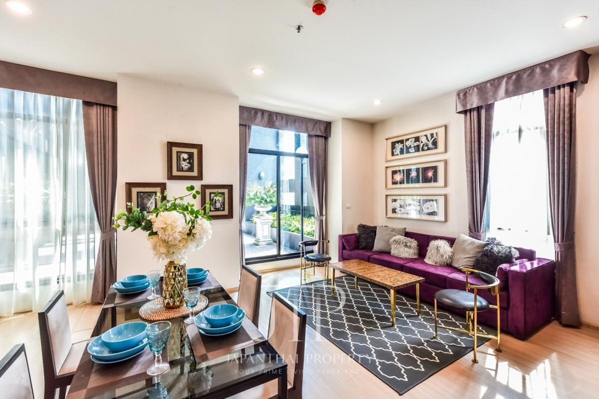 *Capital Ekkamai Thonglor* Huge Terrace Rare 3 Bedroom condo in Thonglor - Ekkamai area.