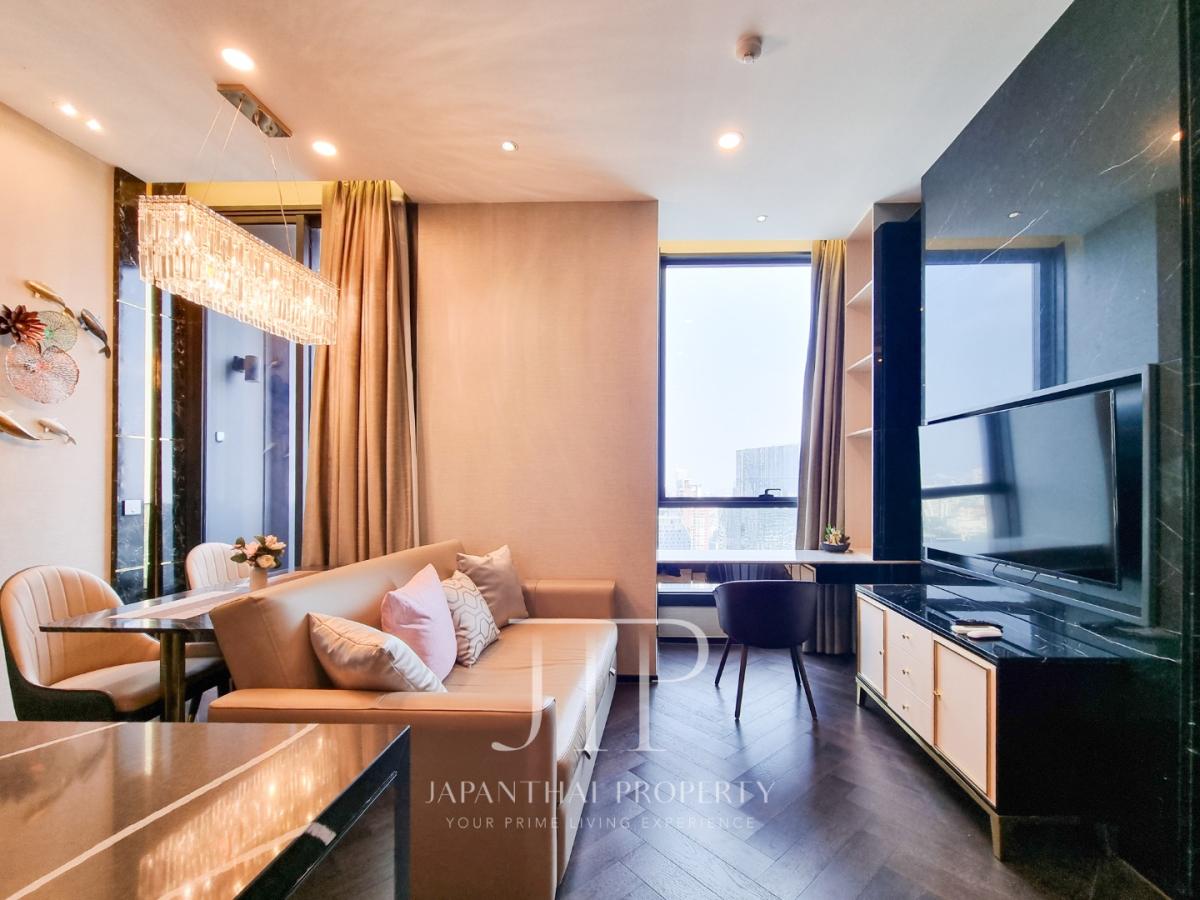 *ESSE Sukhumvit 36*  Luxury 1 Bedrooms High Floor and Unblocked View For Rent.