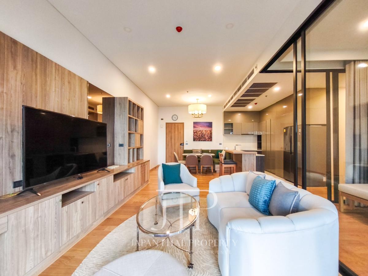 *Siamese Exclusive 31*  Luxury128sq.m 2+1 Bedrooms with Big Balcony in Phrom Phong -Asoke area.