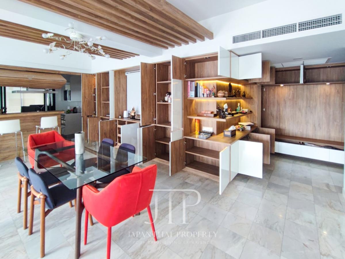 *THE WATERFORD (Thong Lo 11)*  Fully Renovated 3 Bedrooms with Big balcony in Thonglor Area.
