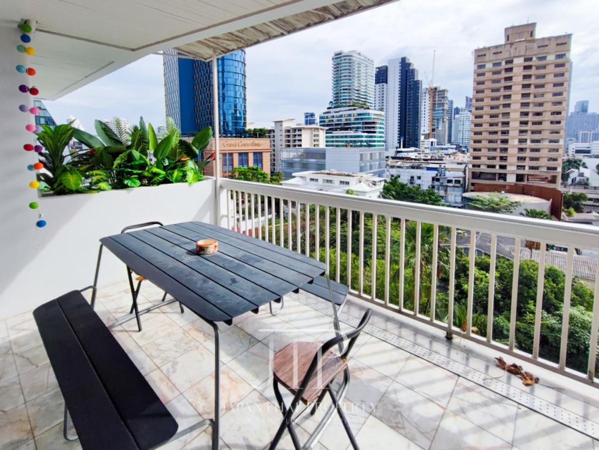 *THE WATERFORD (Thong Lo 11)*  Fully Renovated 3 Bedrooms with Big balcony in Thonglor Area.