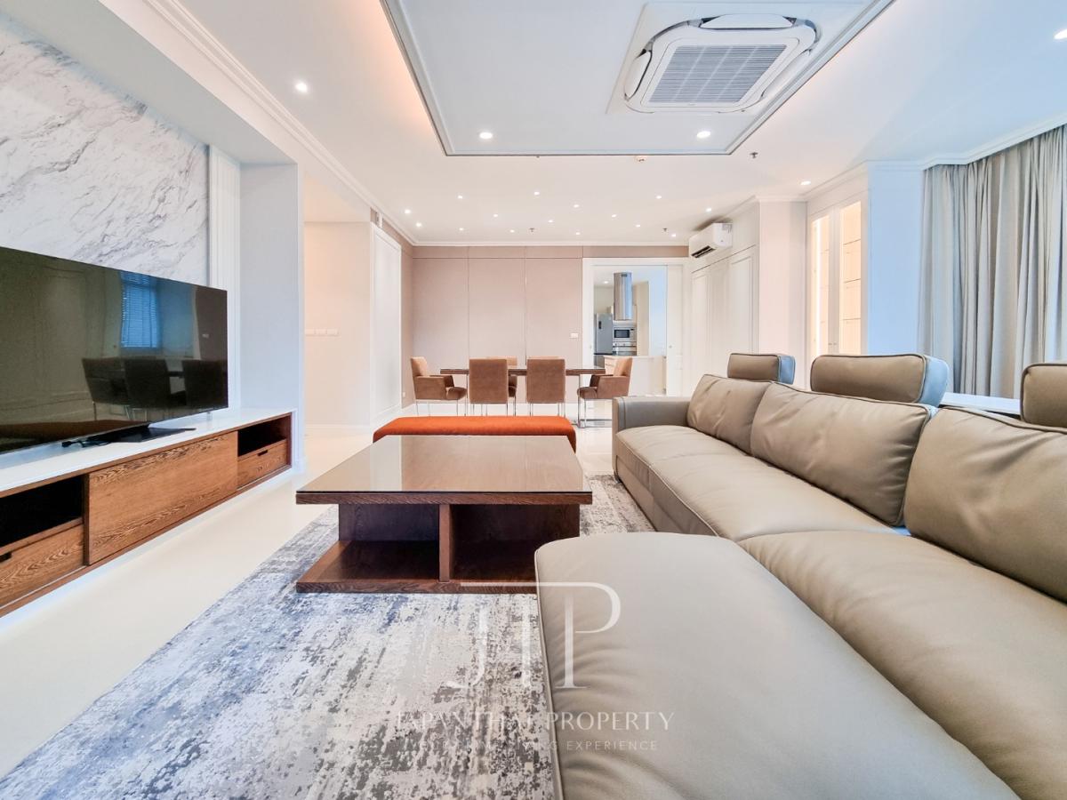 *Athenee Residence* Fully Renovated 3-Bedroom with Office and Maid\'s room for Rent. 