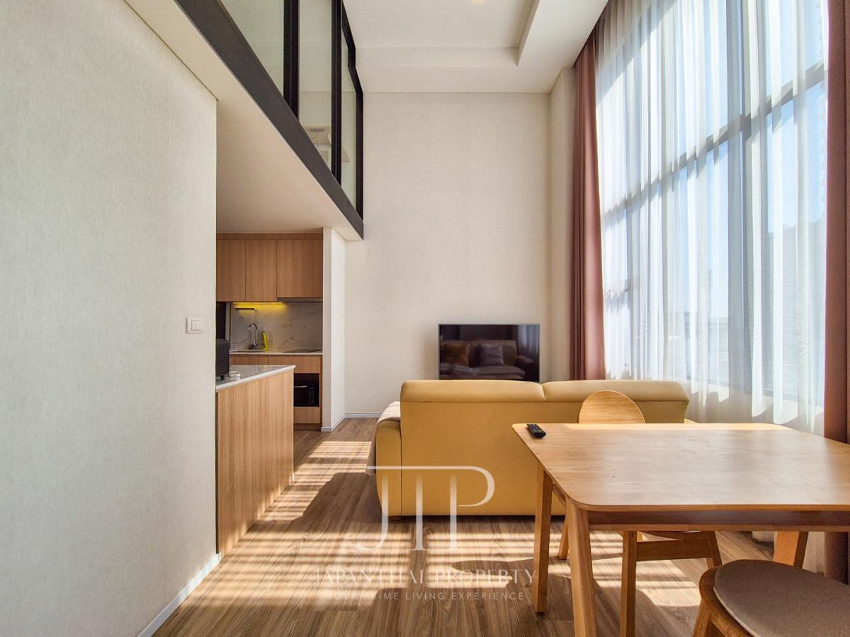 *Siamese Sukhumvit 48* Duplex show-unit 67sq.m 2bed unit for rent in Onnut area.