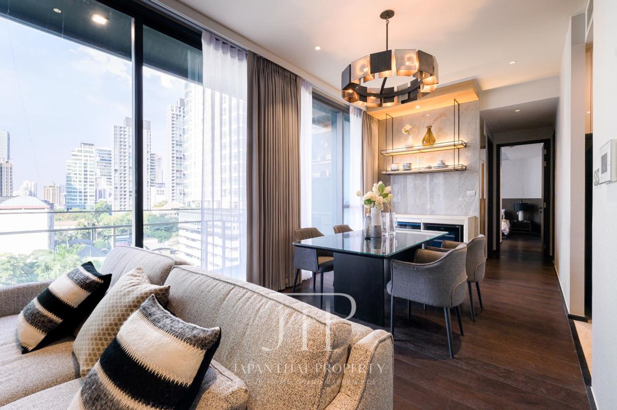 *LAVIQ Sukhumvit 57* Sell: 24MTHB Rent: 90,000THB Nice corner 86sqm 2bed unit in Thonglor area
