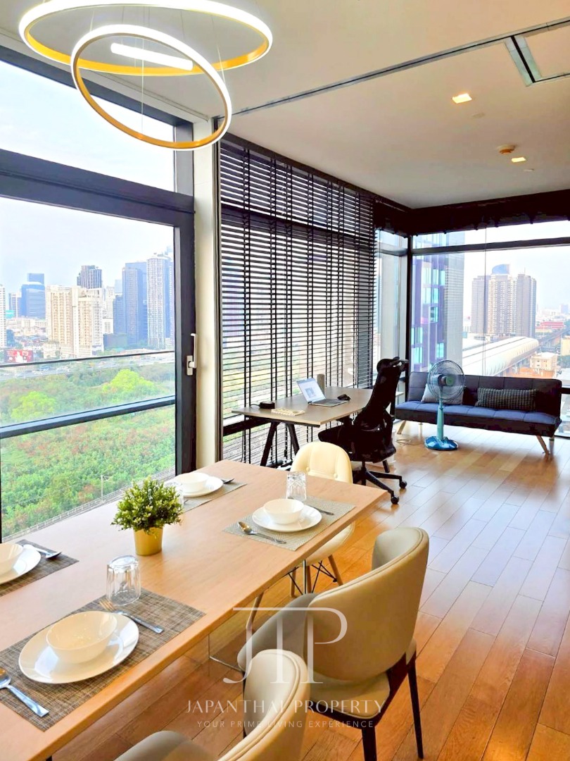 *Circle living prototype* rent 75,000THB Amazing open view 84sq.m 1bed for rnet in Petchaburi area. 