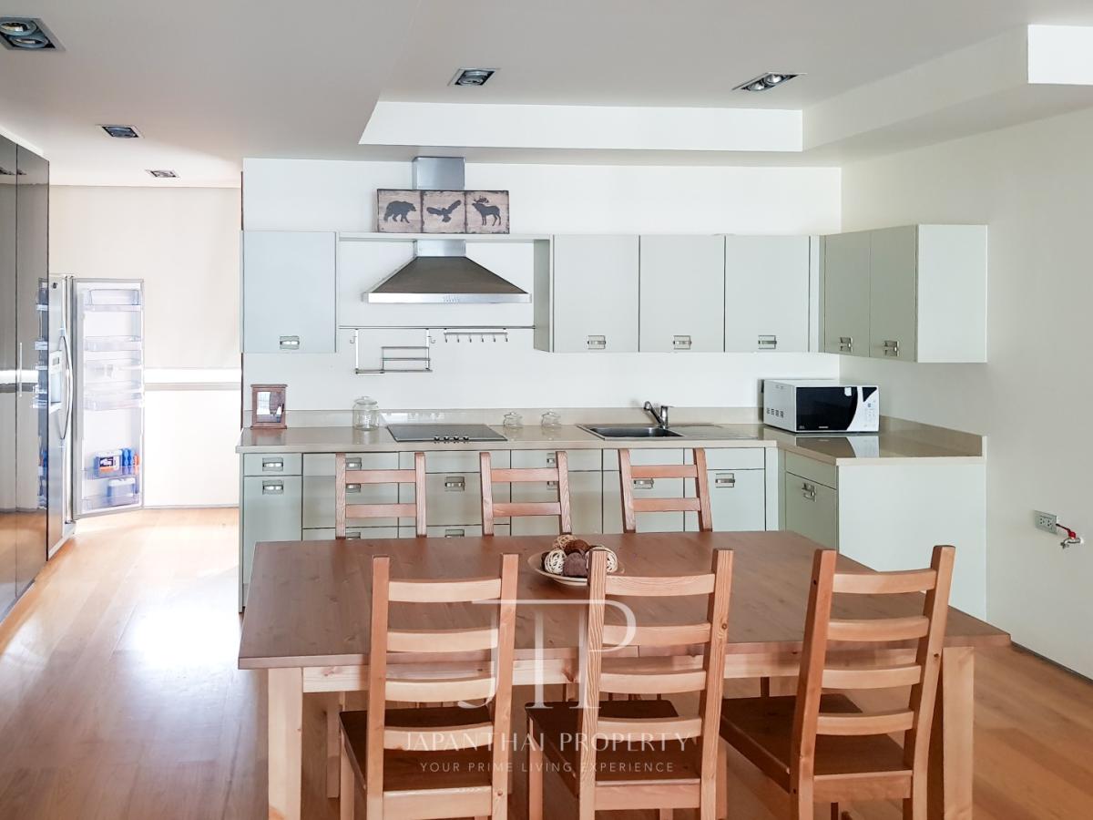 *Ficus Lane*  Rent: 100,000THB 210sqm 3bed in Phra Khanong area