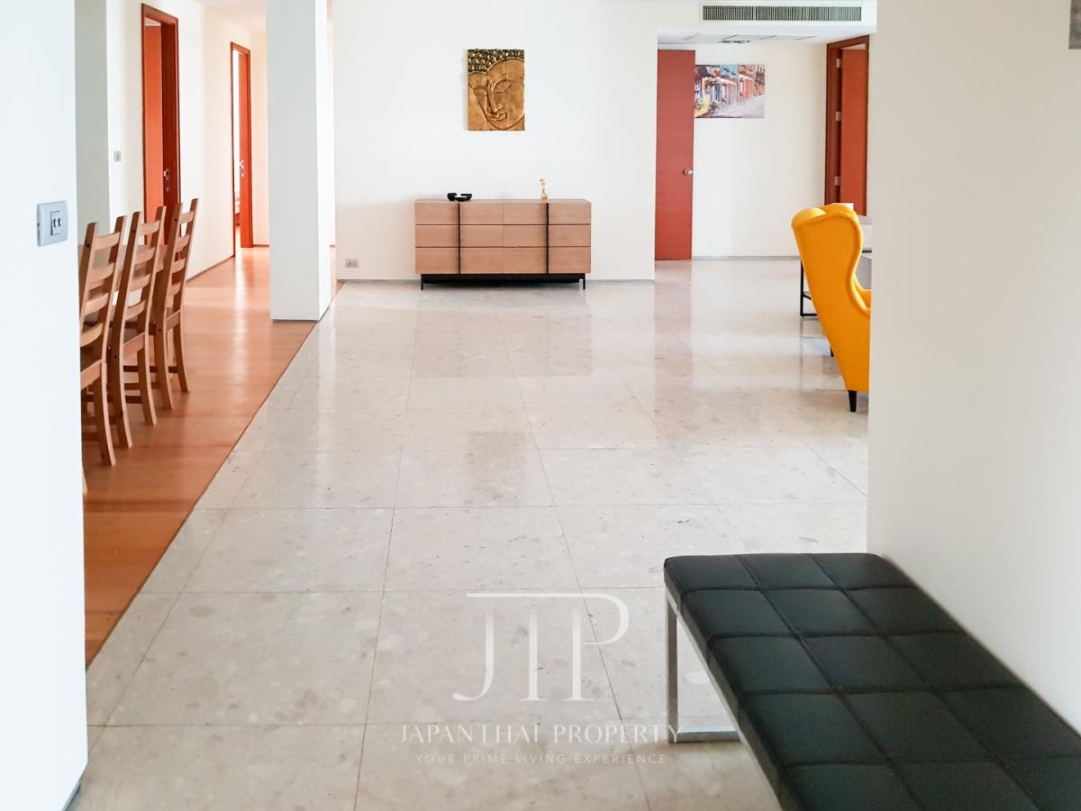 *Ficus Lane*  Rent: 100,000THB 210sqm 3bed in Phra Khanong area