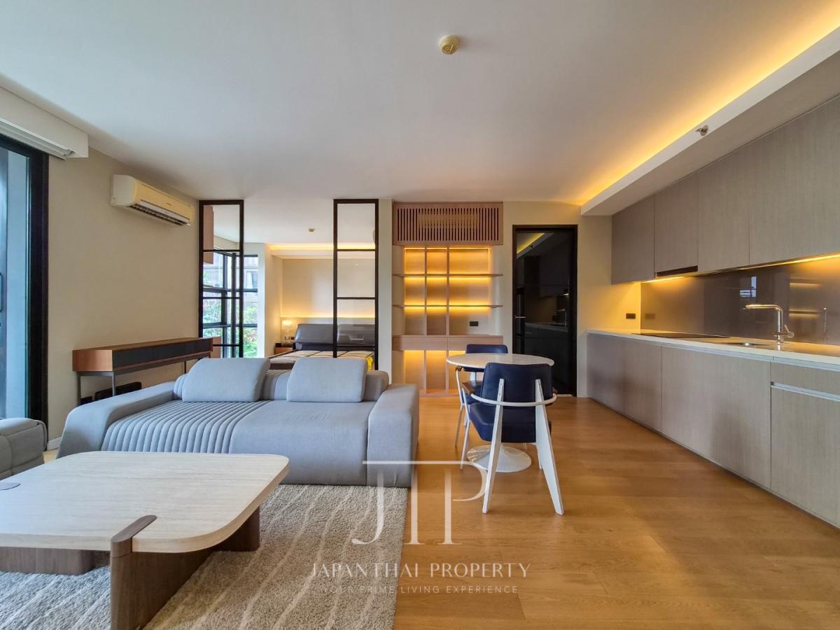 *Mode Sukhumvit 61*  Rent: 58,000THB Renovated 65sq.m large 1bed unit for rent in Ekkamai area