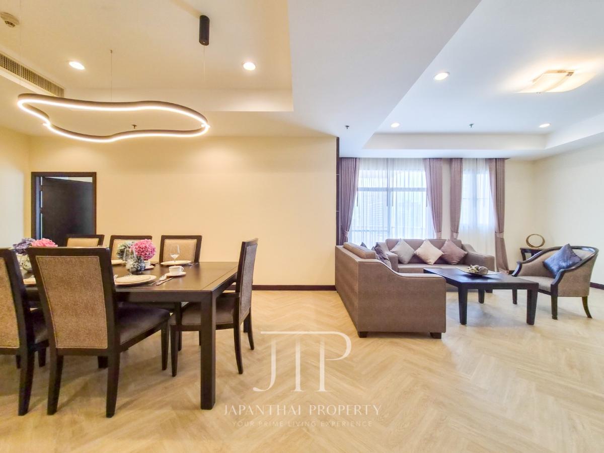*Apartment in Asoke* Rent: 100,000THB Pet freindly 220sq.m 3bed unit