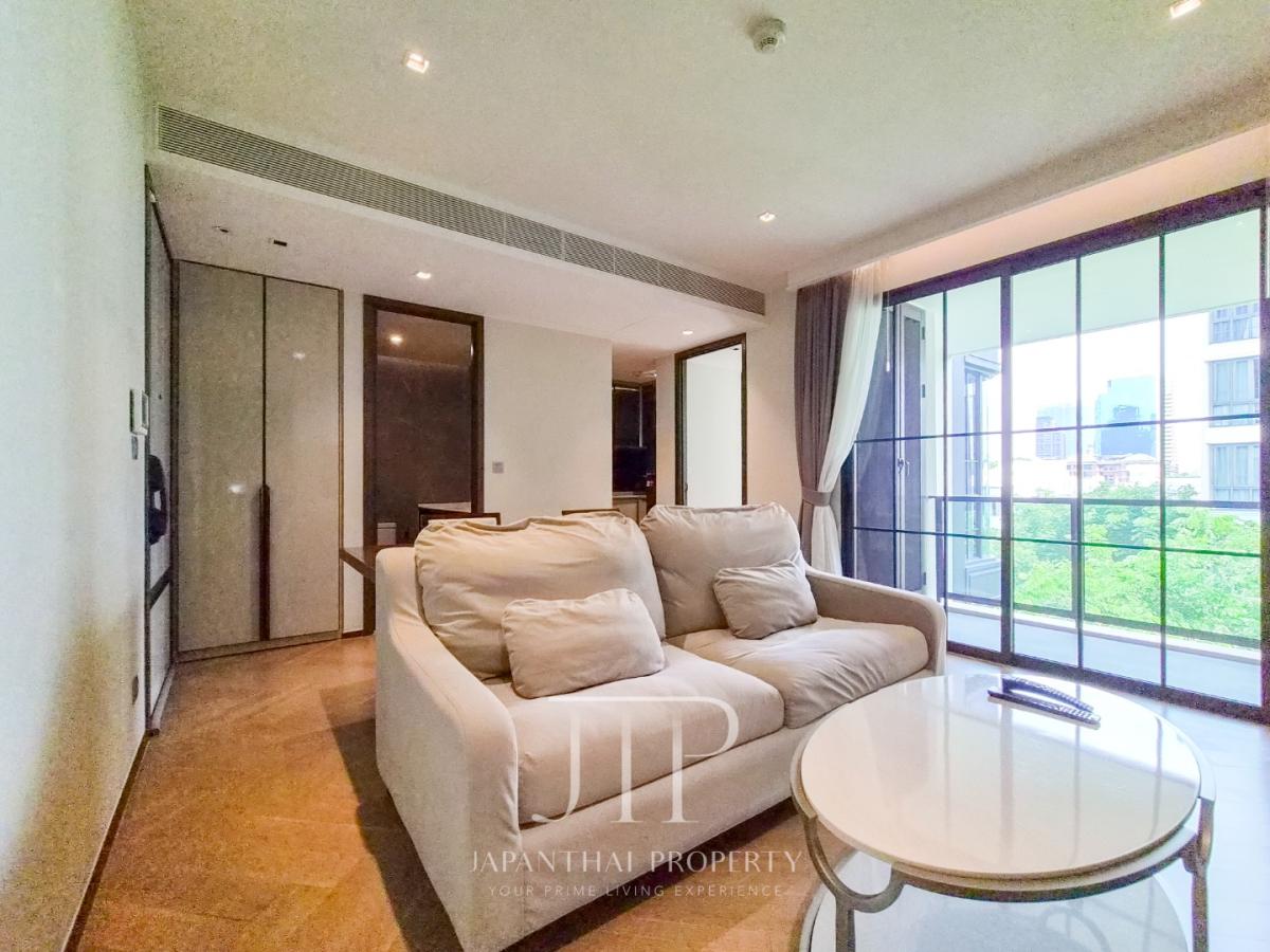 *The Reserve Sukhumvit 61* Rent: 65,000THB  Rare layout 70sq.m 2bed unit for rent in Ekkamai area
