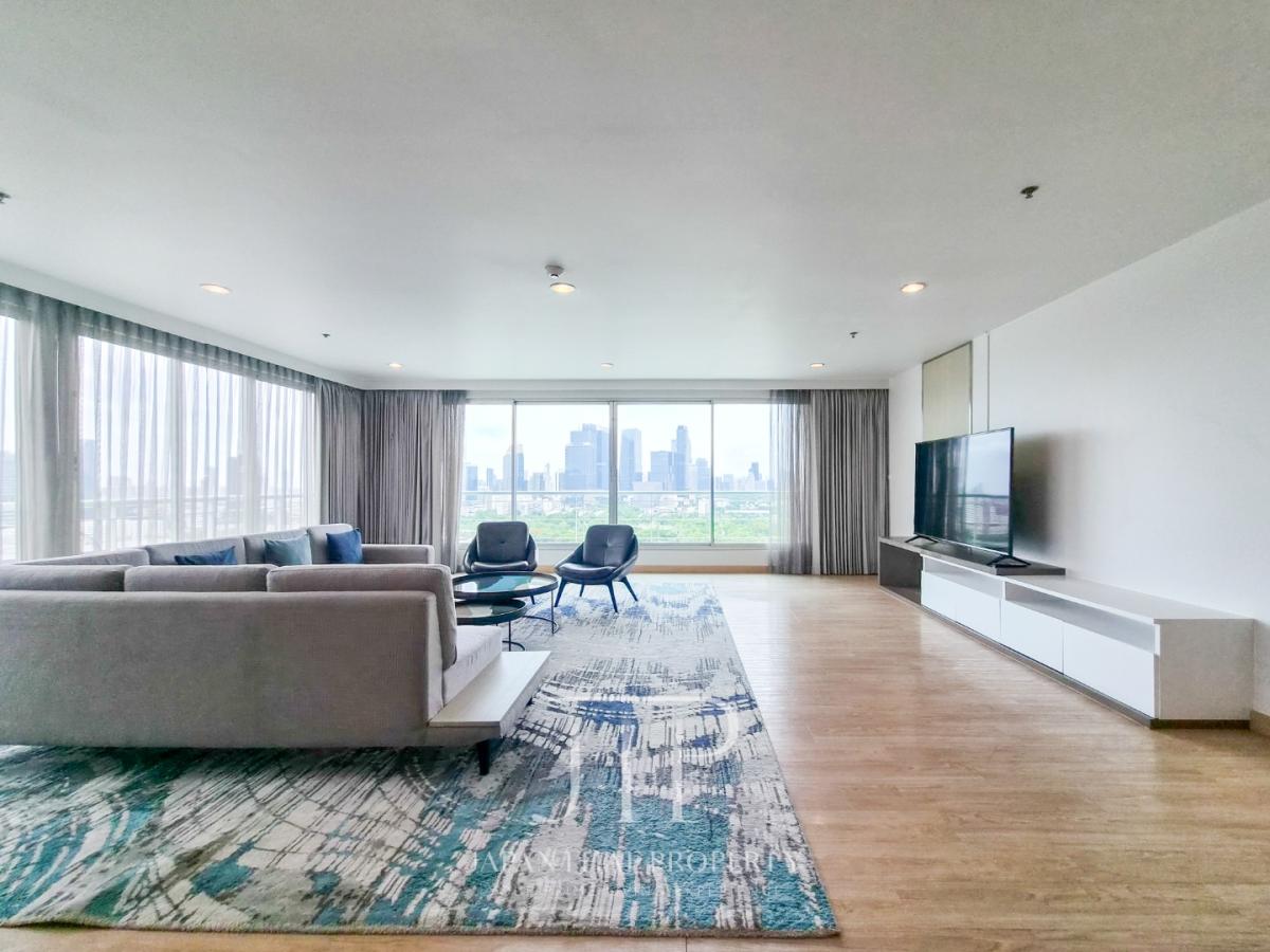 *Shama Lakeview Asoke* Rent: 220,000THB Lake view 186sq.m 3bed unit for rent in Asoke area 