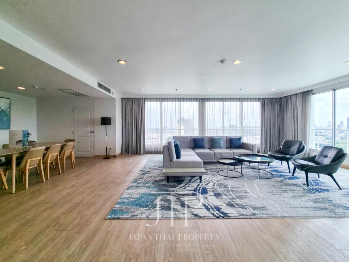 *Shama Lakeview Asoke* Rent: 220,000THB Lake view 186sq.m 3bed unit for rent in Asoke area 
