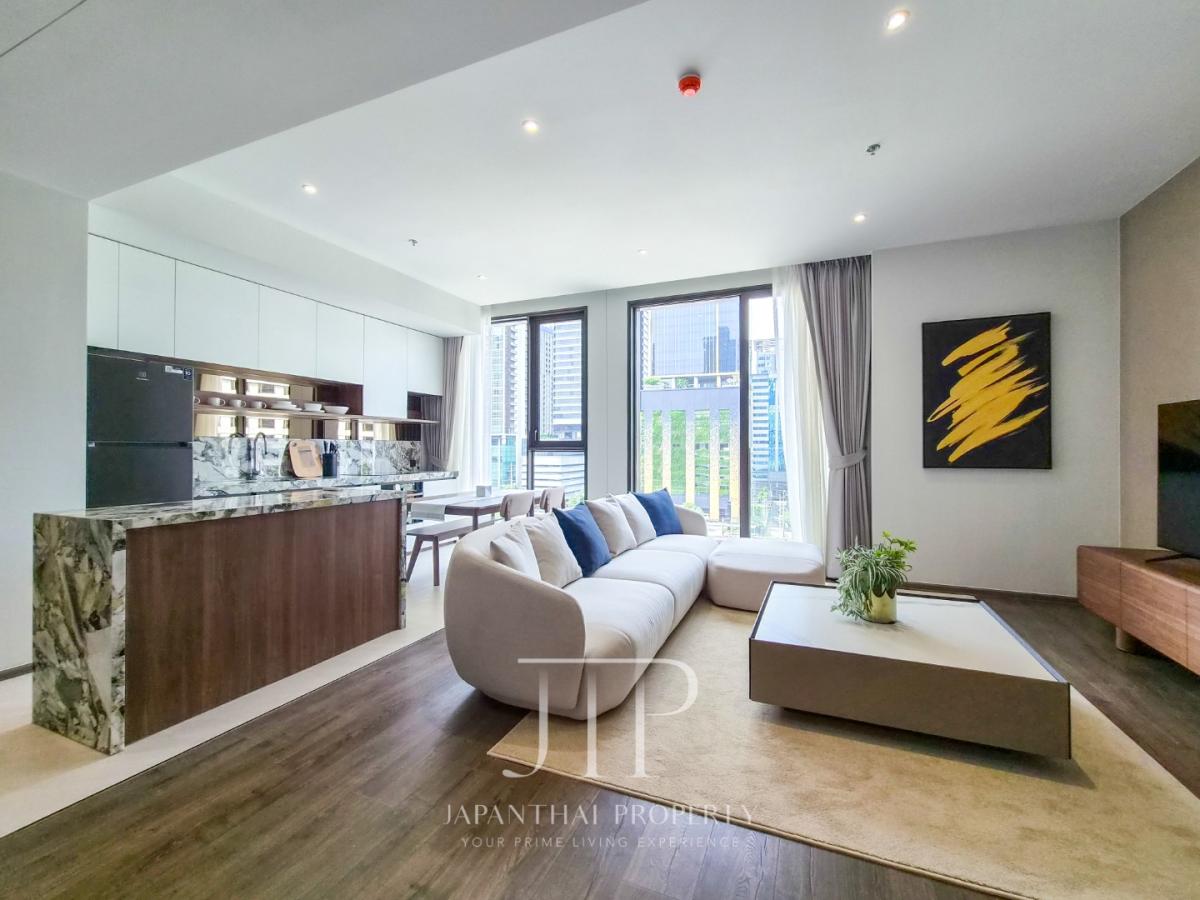 ROMM CONVENT Rent: 100,000THB Brand-new 85sq.m corner open view unit for rent in Silom area 