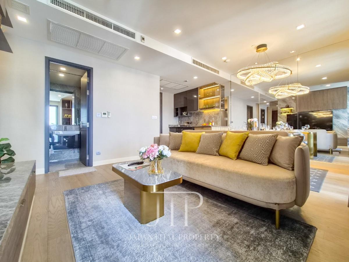 *Ashton Asoke*  Rent 75,000THB Beautiful Rare 70sqm 1bed on high floor in 1min to Asoke station