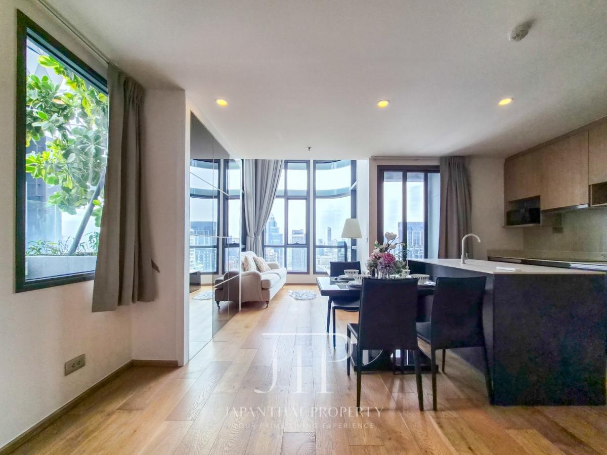 *Q Chidlom*  Rent 46,000THB Duplex double ceiling 73sq.m 1bed 2bath high floor open view unit for rent.  