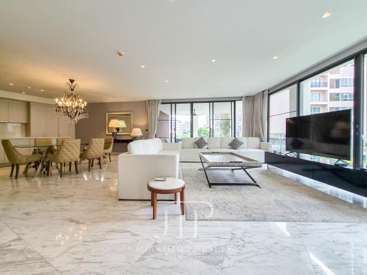 *La Citta Delre Thonglor 16* Pet Friendly Rent: 230,000THB Large terrace nicely furnished 265sq.m 3+1bed unit for rent in Thonglor*