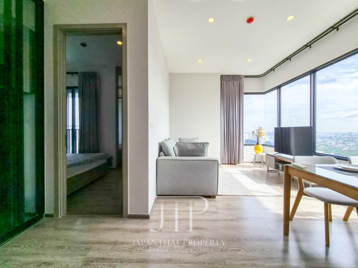*Knightsbridge Prime Onnut*  Rent: 50,000THB  Super high floor open view 55sq.m 2bed unit for rent in Onnut 