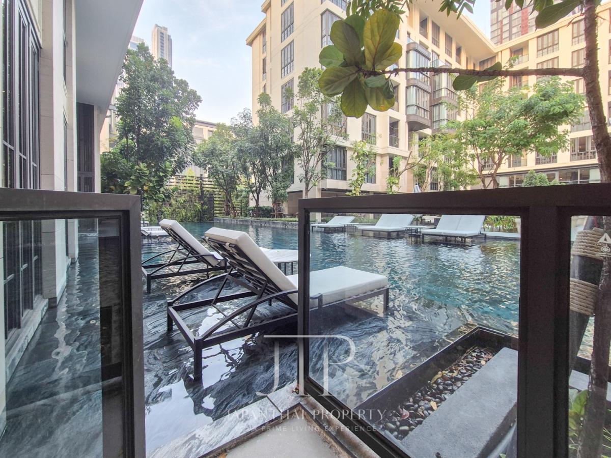 *Reserve Sukhmvit 61*  Rent: 110,000THB Pool access 125sq.m duplex 2bed unit for rent in Ekkamai area  