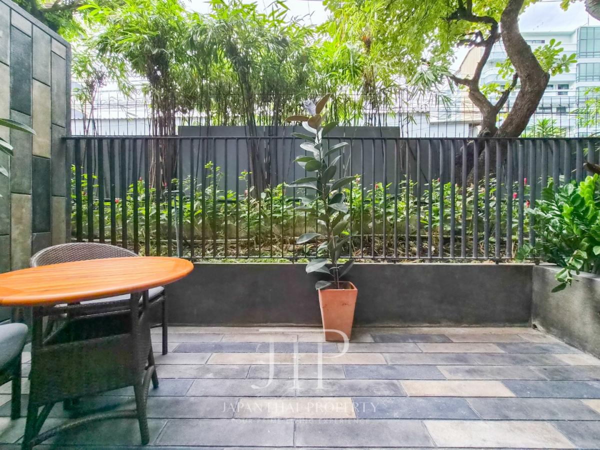 *Siamese Gioia*  Rent : 68,000THB  Private terrace Renovated duplex 93sq.m 2bed in Phrom Phong