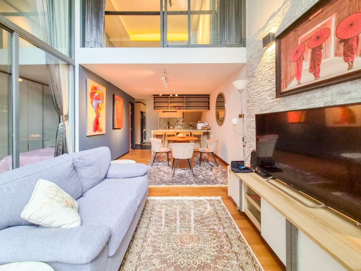 *Siamese Gioia*  Rent : 68,000THB  Private terrace Renovated duplex 93sq.m 2bed in Phrom Phong