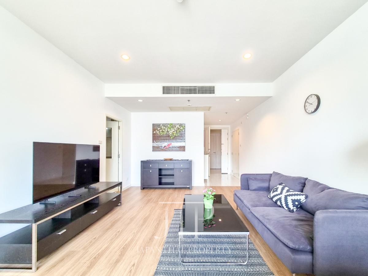 *Baan Siri 24*  Rent: 40,000THB Renovated 60sq.m open view 1bed unit for rent in Phrom Phong area.  