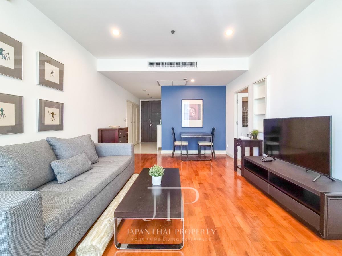 *Siri Residence*  Rent: 40,000THB  60sq.m 1bed unit with large living space nearby BTS Phrom Phong. 