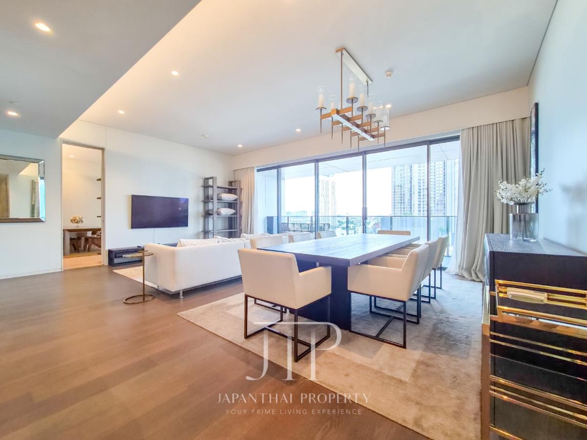 *Tela Thonglor* Rent: 380,000THB  Rare 3+2bed unit combine, total 310sq.m 5bed whole floor unit in Thonglor. 