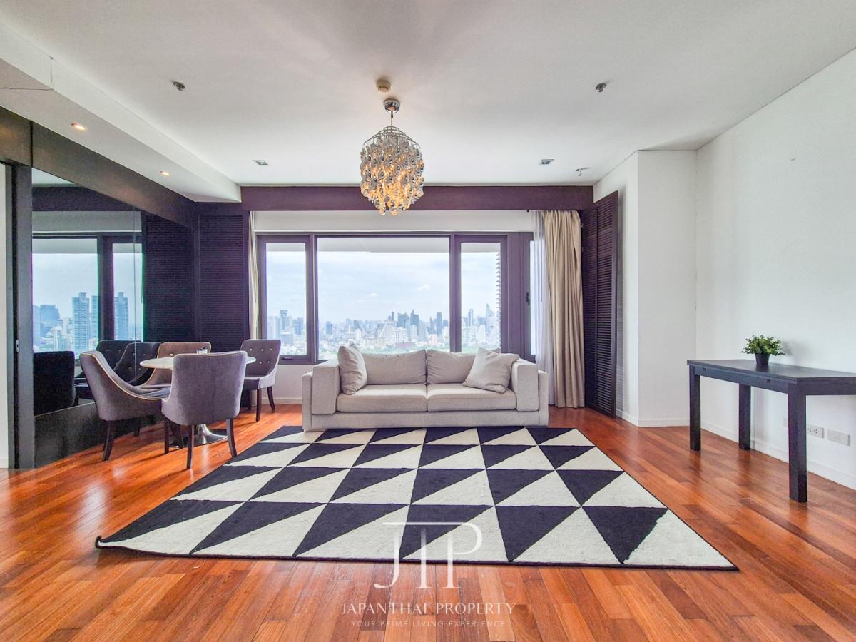 *Amanta Lumpini*  Sale: 15.9MTHB with tenant till Mar 2027  Benjakitti Park view 85sq.m 2bed for rent.  