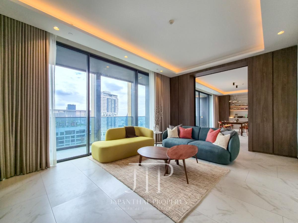 *The Estelle Phrom Phong* *Pet Friendlty*  Rent: 350,000THB Rare Combined Unit | 232 sq.m 4bed 4bath | Two Private Lifts | High floor 