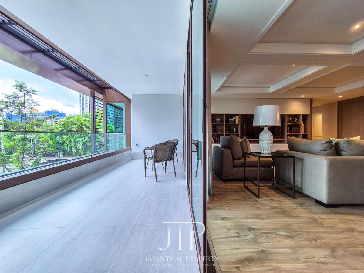*The Grand Ekkamai*  Rent: 130,000THB  200sq.m 3bed unit for rent in Ekkamai area