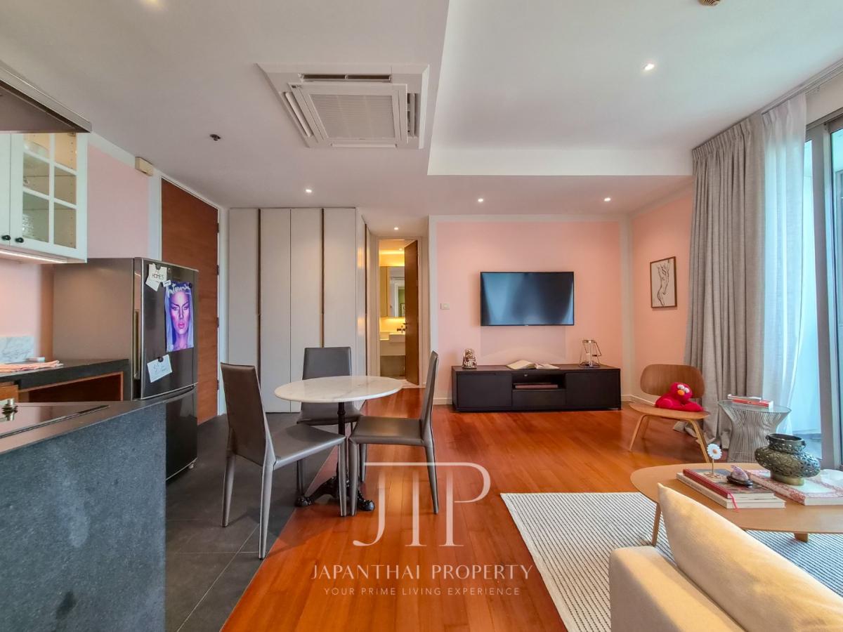 *Ashton Morph 38* Pet friendly Rent 70,000THB free wifi Renovated 71sqm 2bed unit with open view in Thonglor area