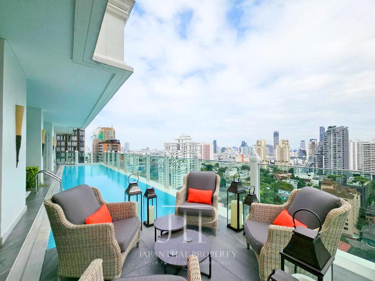 *Le Raffine Sukhumvit 39* Rent: 350,000THB, Sale: 100MTHB Private pool terrace 504sq.m 3 Bed unit in  Phrom Phong area.