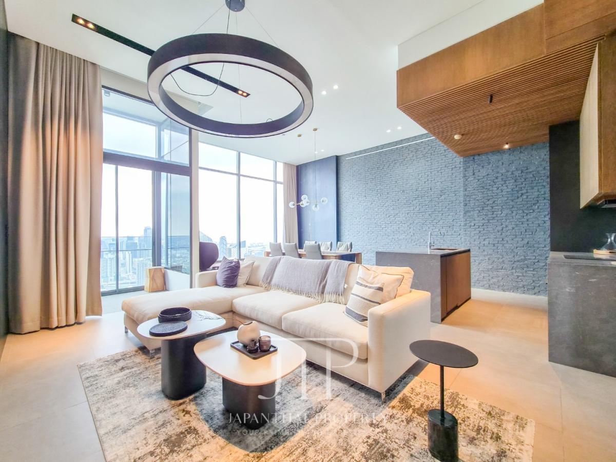*ESSE Asoke*  Rent: 150,000THB Super rare penthouse 158sq.m 2bed 2bath 50+ floor in Asoke area 