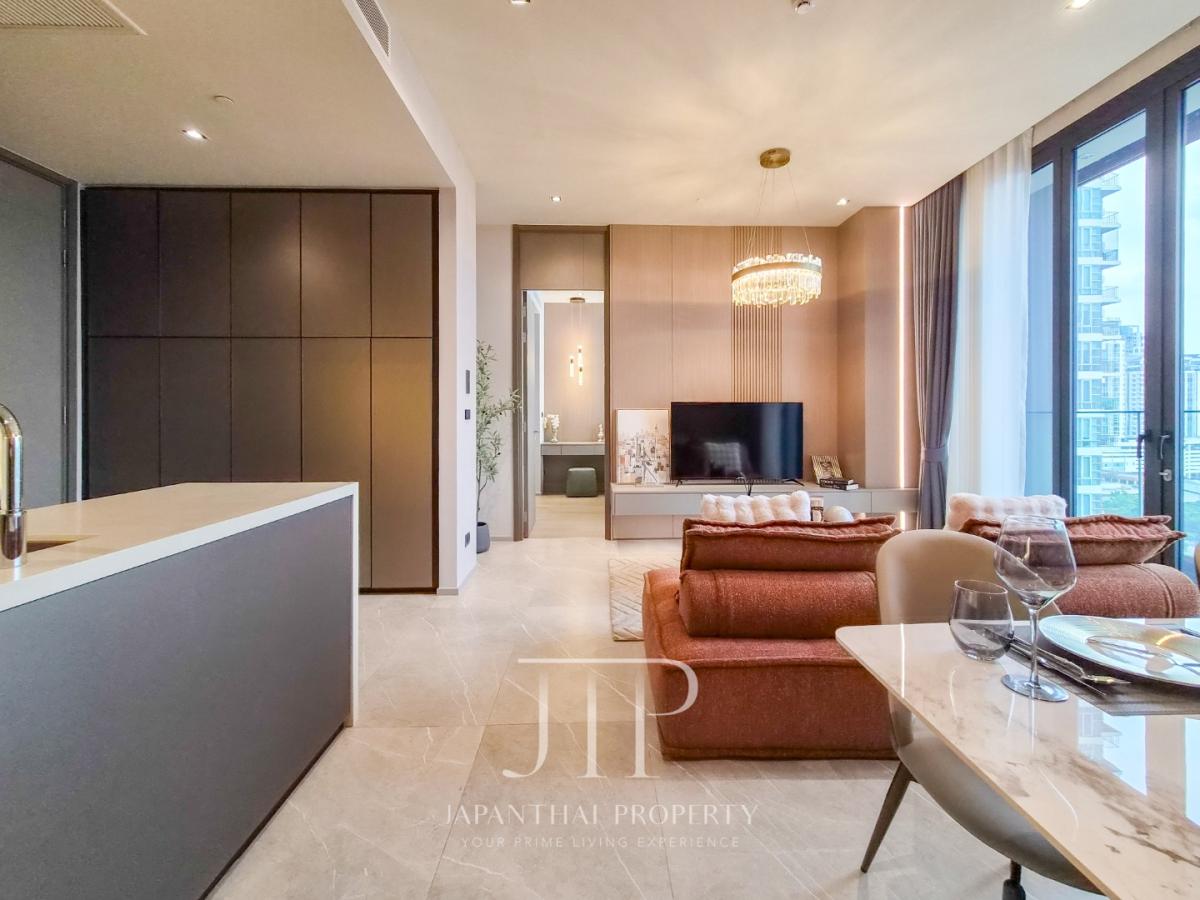 *Hyde Heritage Thonglor*  Rent 78,000THB Rare oppotunity 59sq.m showroom 1bed unit for rent in Thonglor area