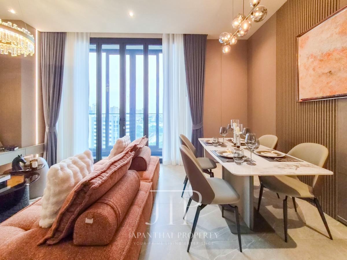 *Hyde Heritage Thonglor*  Rent 78,000THB Rare oppotunity 59sq.m showroom 1bed unit for rent in Thonglor area