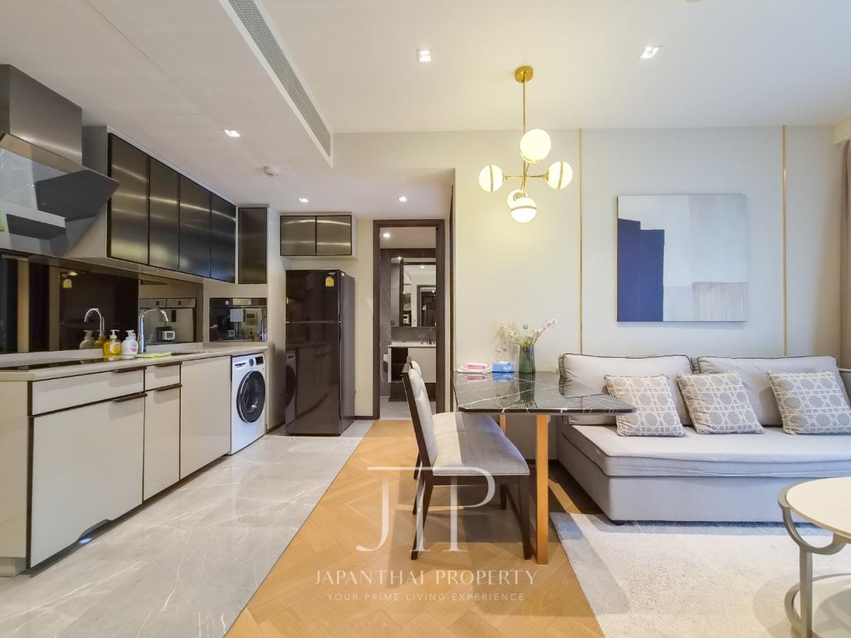 *The Reserve Sukhumvit 61* Sale: 15.5MTHB Rent: 55,000THB  62.5sq.m 2bed unit for rent in Ekkamai area