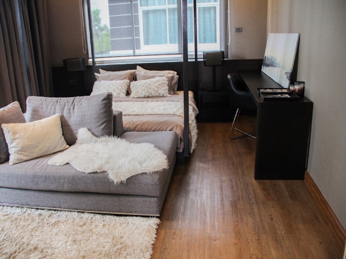 ดิ-โอโซน-ปัญญาอินทรา